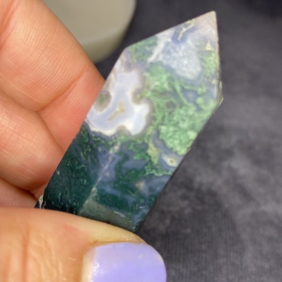 Moss Agate Tower - Picture 5 of 5